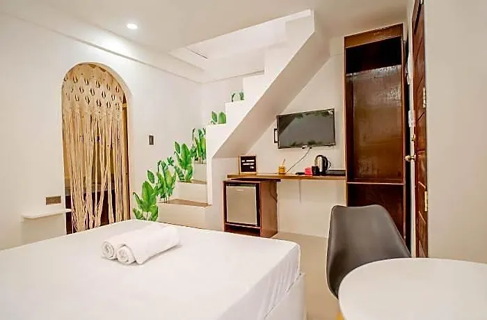 Hayyahayya Hotell